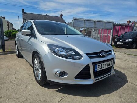 FORD FOCUS 1.0T EcoBoost Zetec Euro 5 (s/s) 5dr