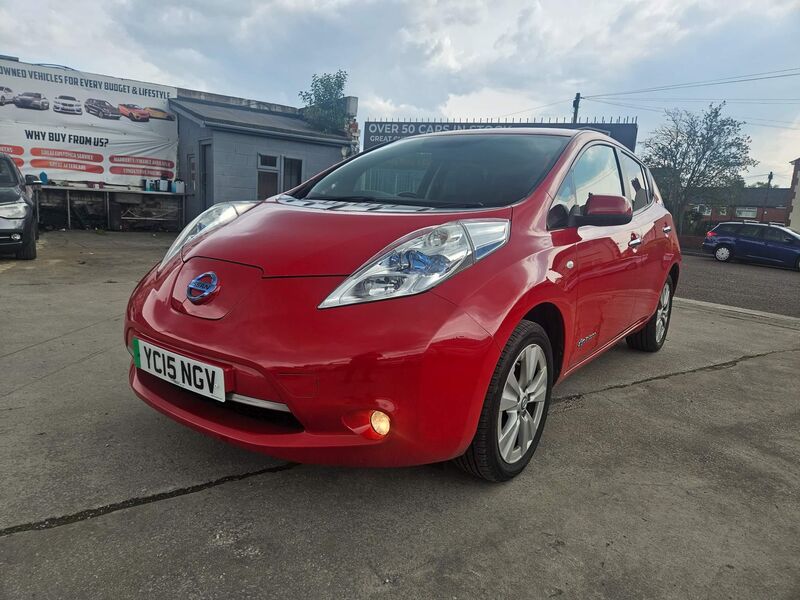 NISSAN LEAF