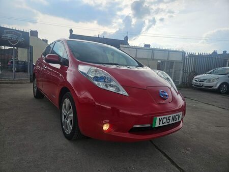 NISSAN LEAF 24kWh Tekna Auto 5dr