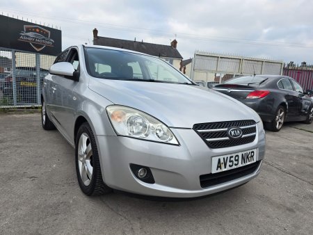 KIA CEED 1.4 SR7 5dr