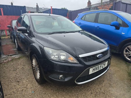 FORD FOCUS 1.6 Titanium 5dr