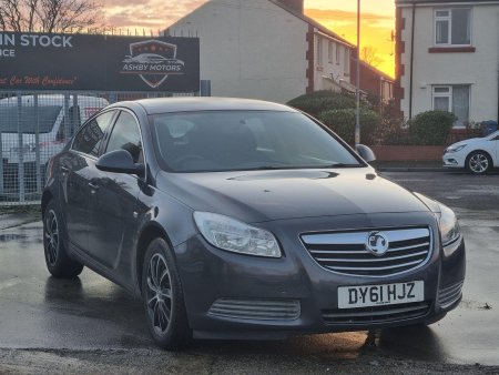 VAUXHALL INSIGNIA 1.8 16V Exclusiv Euro 5 5dr