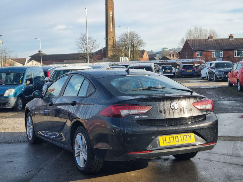 VAUXHALL INSIGNIA