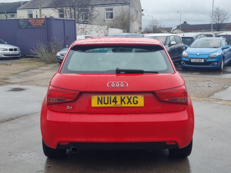 AUDI A1